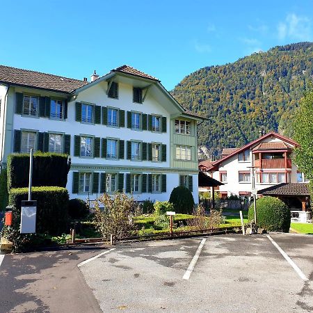 Interlaken Town House Sleeps 12 Guests Central Esterno foto