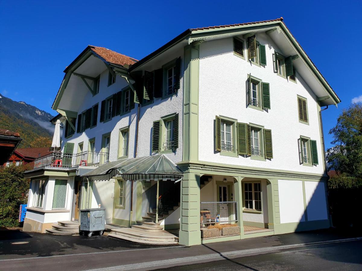 Interlaken Town House Sleeps 12 Guests Central Esterno foto