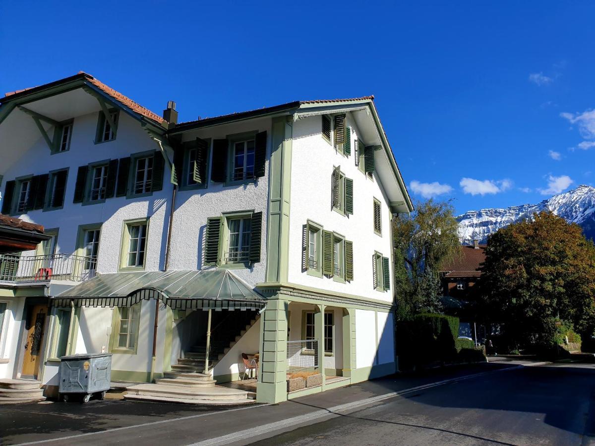 Interlaken Town House Sleeps 12 Guests Central Esterno foto